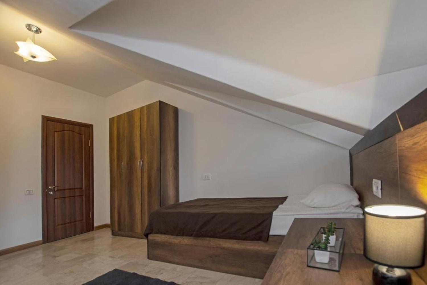 Hotel Season Erywań Zewnętrze zdjęcie