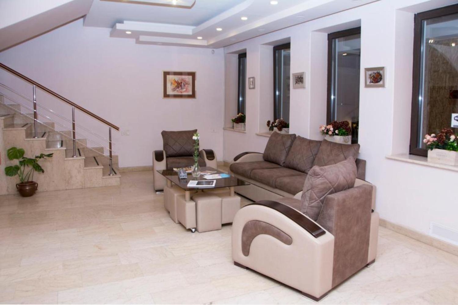 Hotel Season Erywań Zewnętrze zdjęcie