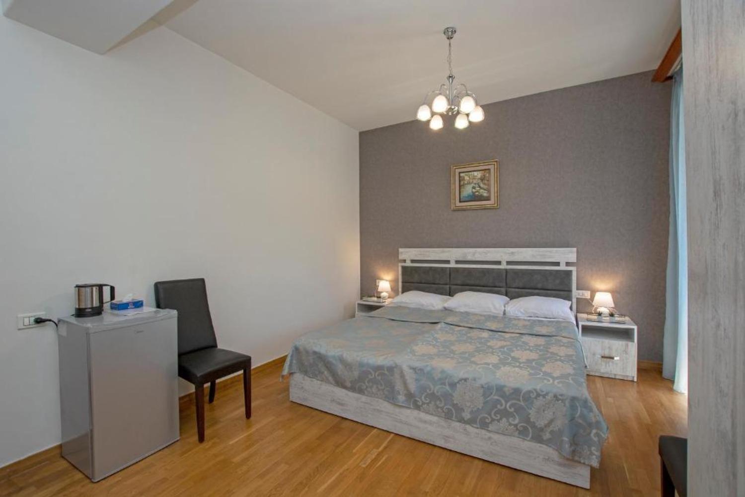 Hotel Season Erywań Zewnętrze zdjęcie