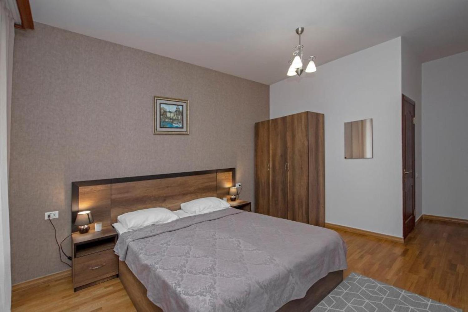 Hotel Season Erywań Zewnętrze zdjęcie