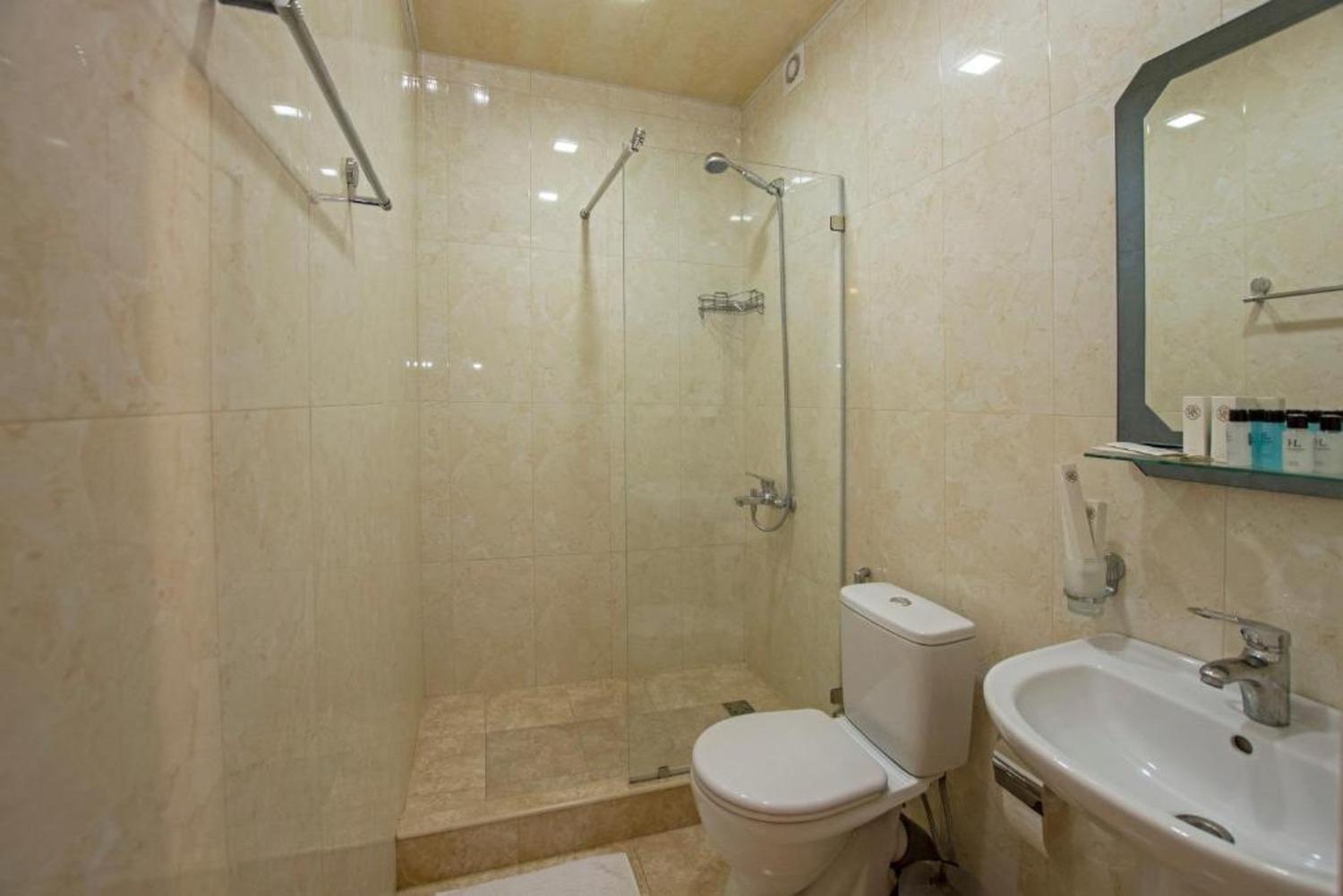 Hotel Season Erywań Zewnętrze zdjęcie