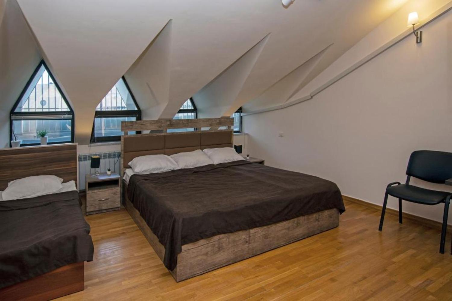 Hotel Season Erywań Zewnętrze zdjęcie